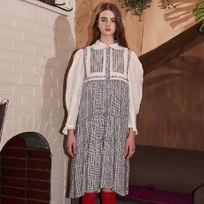 바이탈사인 Lace Puff Ar Coar Dress 리뷰후기