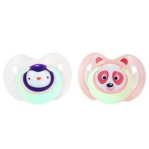 Nuby 動物圖案夜光安撫奶嘴2入組, 6~18個月, 企鵝款+熊貓款, 1組