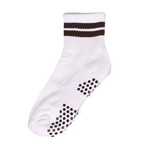 線條氣墊中筒襪, 白色 黑色條紋
