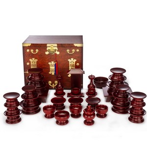 춘향골 남원목기 남원 춘향 오리목 제기 37p + 왕관 제기함 (+ 퇴주그릇), 1세트, 접시18p,나물접시3p,술잔3p,잔대3p,탕기3p,식혜그릇1p,향로1p,촛대2p,어틀1p,편틀1p,지방틀1p.,왕관함1p,퇴주그릇1p