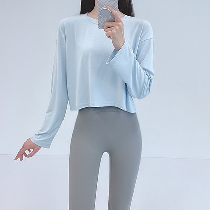 로라벨 로코 크롭 요가 필라테스복 애슬레저룩 커버업