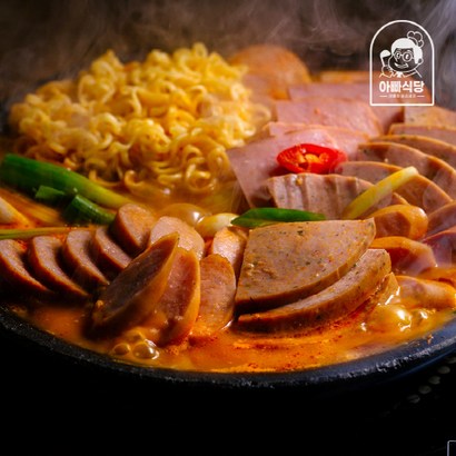 리얼 햄 소지지 듬뿍 부대찌개 X 라면사리 1개 증정