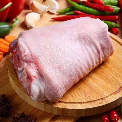 업소용 돈학 돼지 장족 돼지족발 돼지등뼈 돼지목뼈 돼지갈비 돼지사골 돼지머리 도매