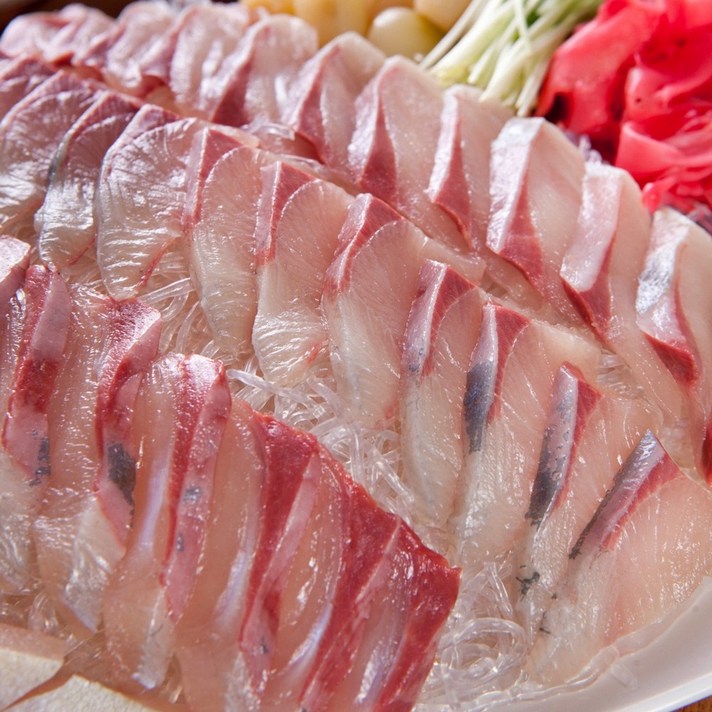 산지직송 동해안 10kg이상 손질 대방어 필렛 횟감 대방어회 500g안 초장 김 증정, 500g, 1개