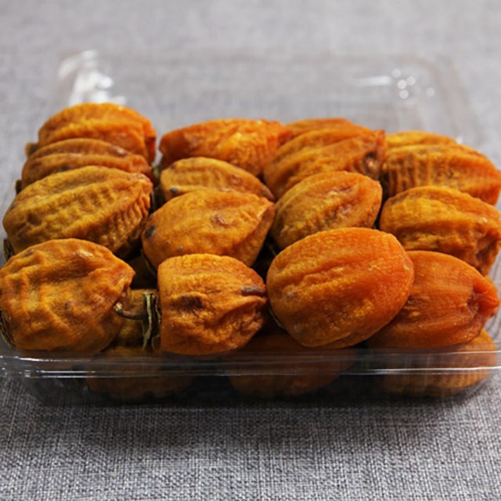 상주으뜸농원곶감 상주 곶감 농가직송 대봉 못난이 가정용 반건시 곶감(80g-140g) 1.5kg-1.8kg, 1박스, 대봉 못난이 반건시 곶감 1.5kg-1.8kg