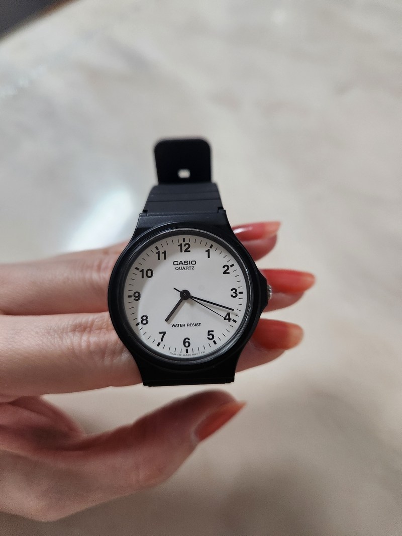 카시오 MQ-24-7B 시계 + 액정필름 행운카드 배터리교환권