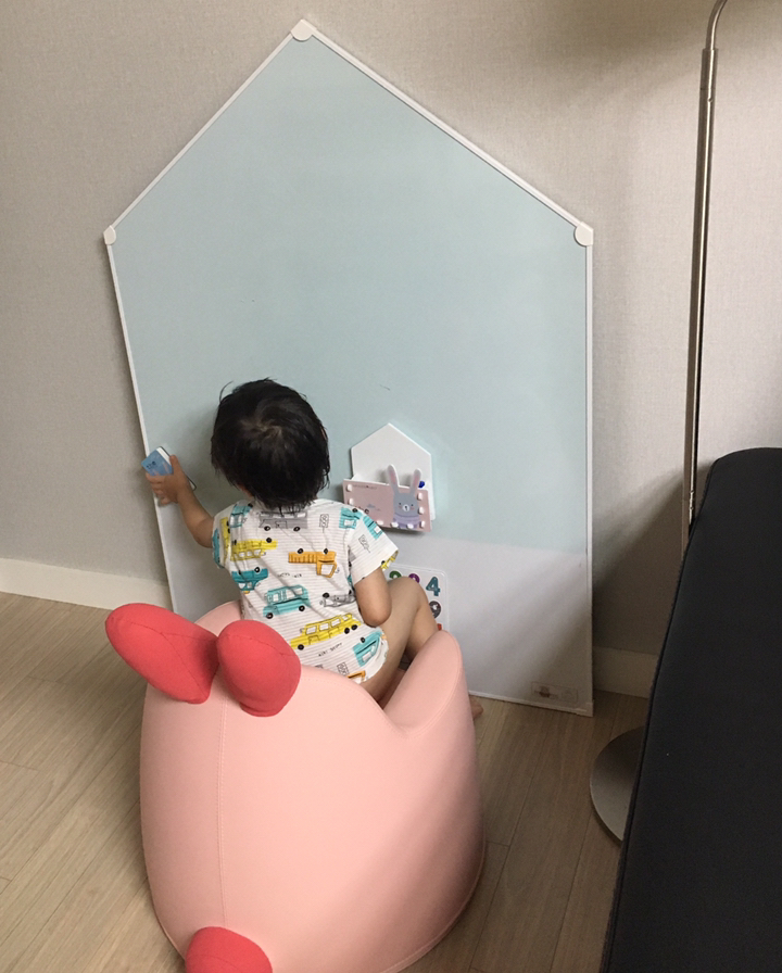 맘스보드 제제하우스 애드 M 유아 자석 칠판 화이트 리뷰후기