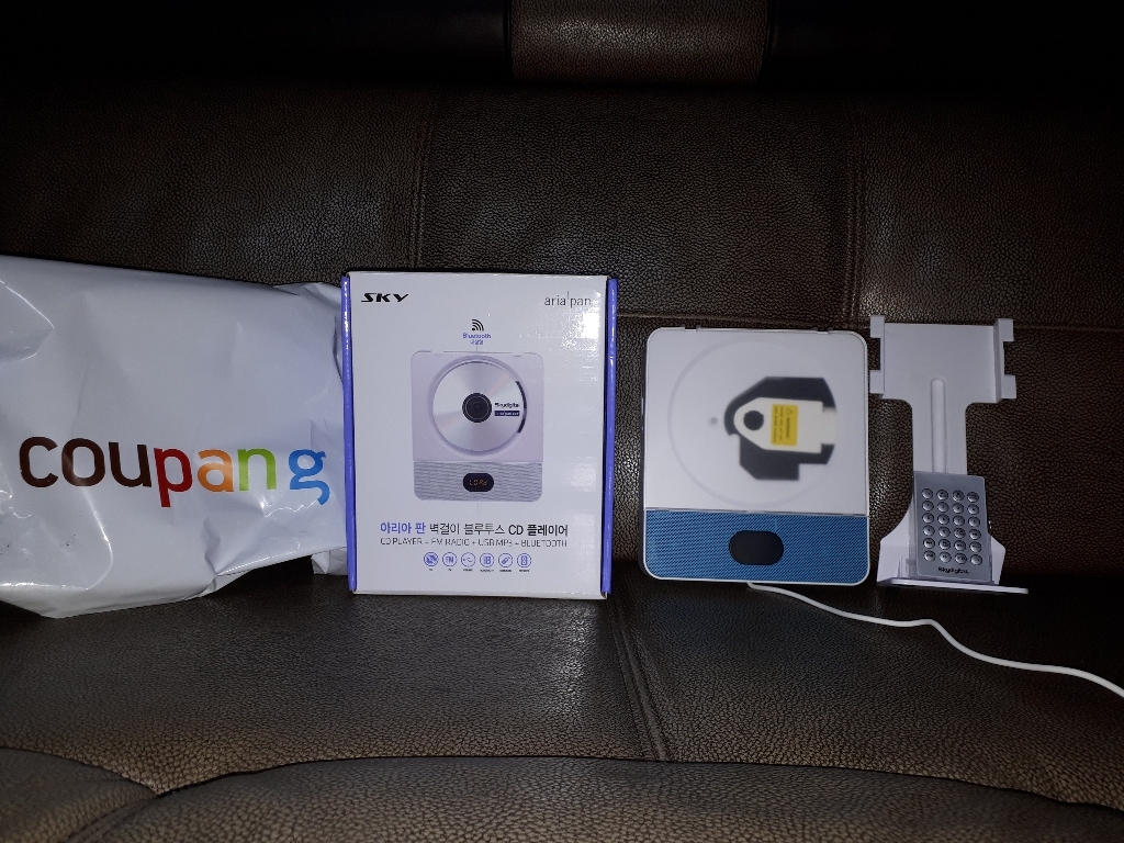 스카이디지탈 아리아판 벽걸이 블루투스 CD 플레이어 2 스탠드 거치대