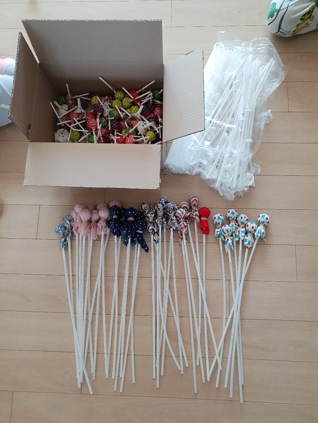 티나피크닉 크라프트 빵포장 타이