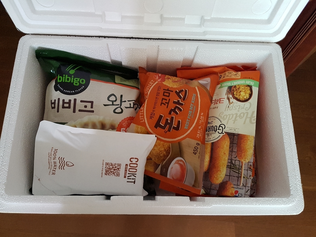 고메 바삭튀겨낸 꼬마돈카츠x2개 리뷰후기