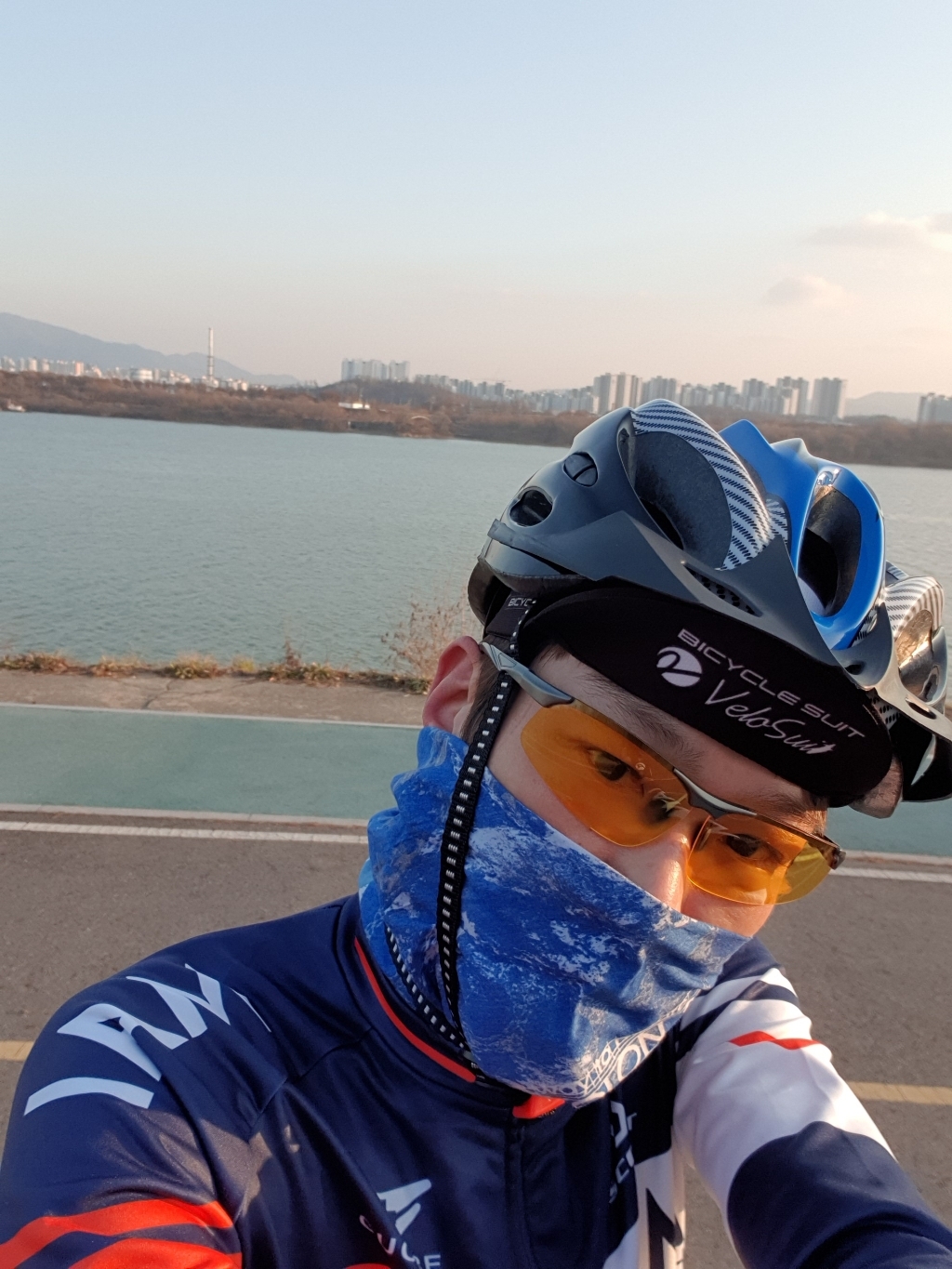 야간 스포츠 운전용 선글라스