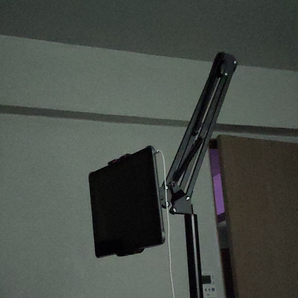 젤센 침대핸드폰거치대 태블릿거치대 스마트폰거치대