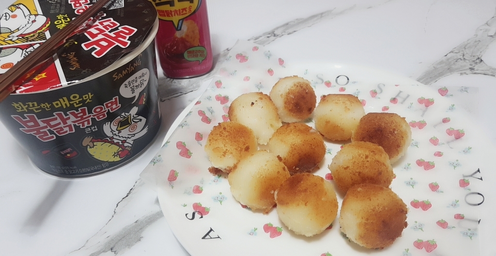 한입 쏙 찰 치즈볼 리뷰후기