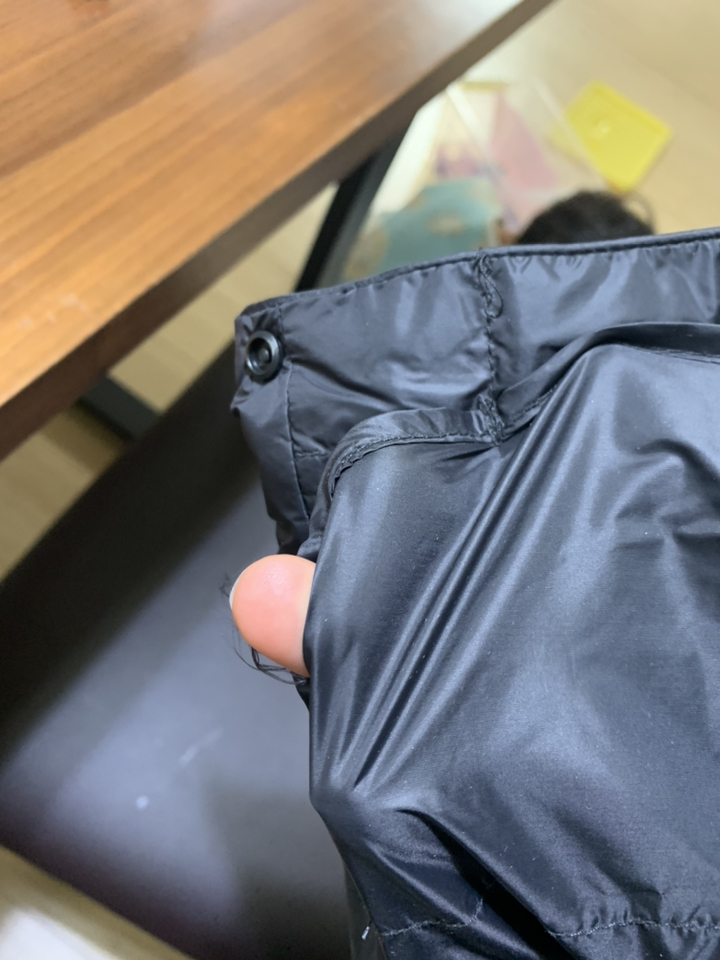 헤이슈 경량 오리털 여성패딩 긴팔 조끼