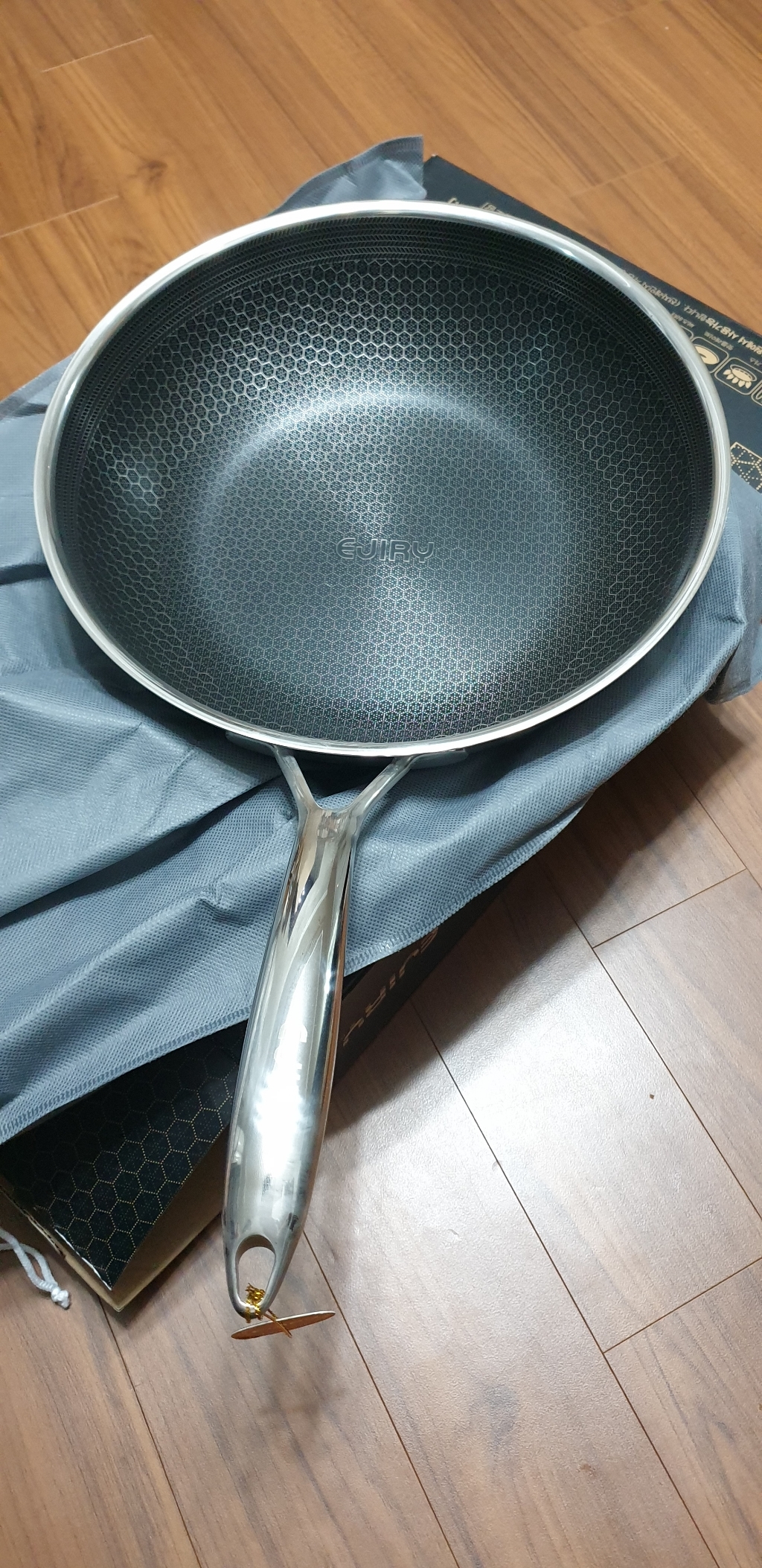 에지리 스텐큐브 궁중팬 단면