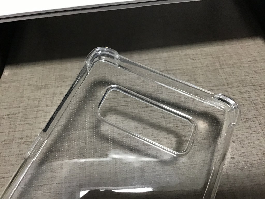 엘투존 캡슐 방탄 클리어 젤리 휴대폰 케이스 투명