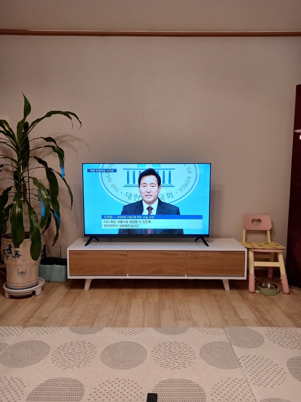 익스코리아 4K UHD ED 구글 안드로이드9 TV 리뷰 후기