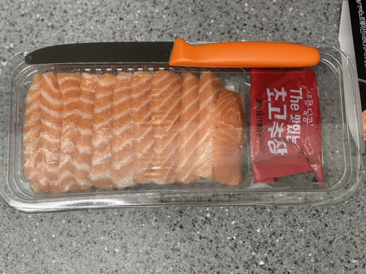 은하수산 숙성한 연어회 리뷰후기