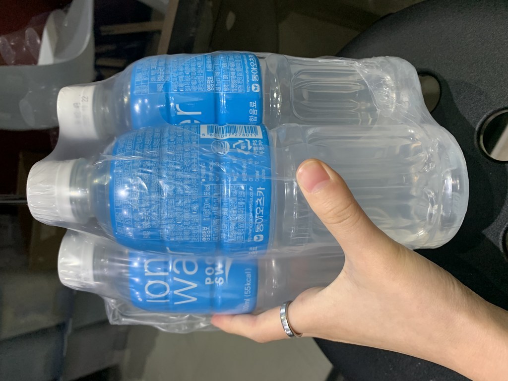 동아오츠카 포카리스웨트 이온워터