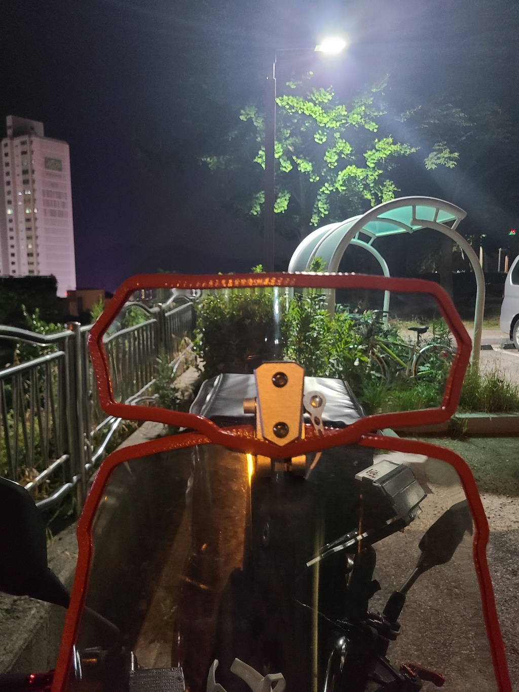락모터스 A 오토바이 굴곡없는 보조스크린 윈드스크린 바람막이 평면 윈드쉴드 스포일러 연장스크린