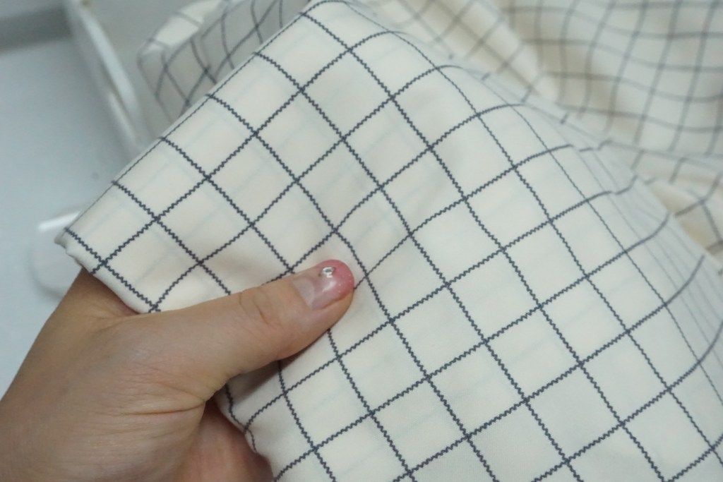 베딩라인 등받이 삼각 등쿠션 모던체크 리뷰후기