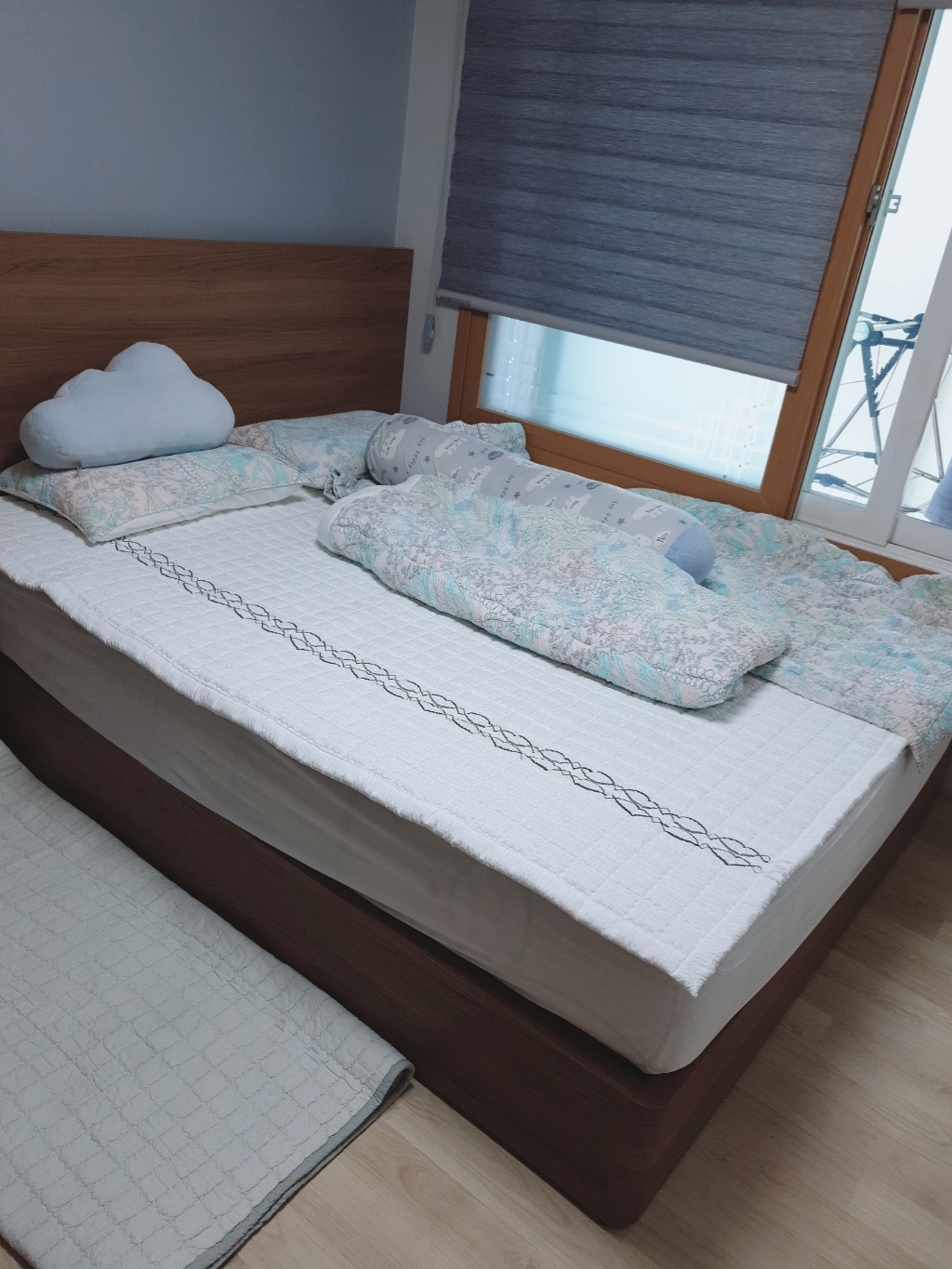 시원한 여름 시어서커 세레나 패밀리 침대 패드 겸 카페트