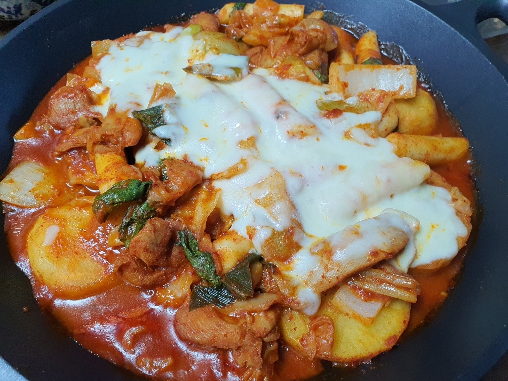 다이닝스토리 이집고기 닭갈비 리뷰후기
