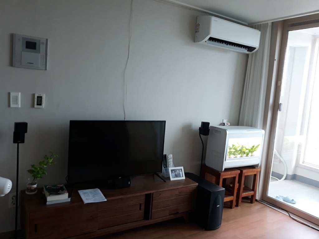 삼성전자 벽걸이에어컨 10형 삼성인버터에어컨 실외기포함 AR10B5150HZ 가정용 업소용