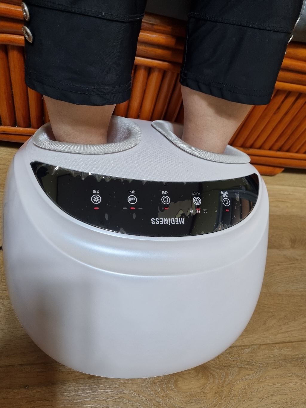 메디니스 발마사지기 씨아추 풋 탱크 V-811