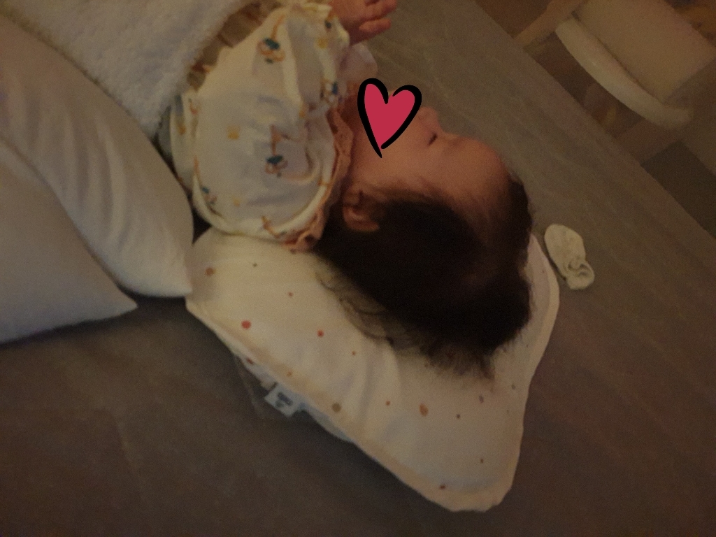 베베누보 멜라 필로우 이탈방지 베이직 신생아 베개
