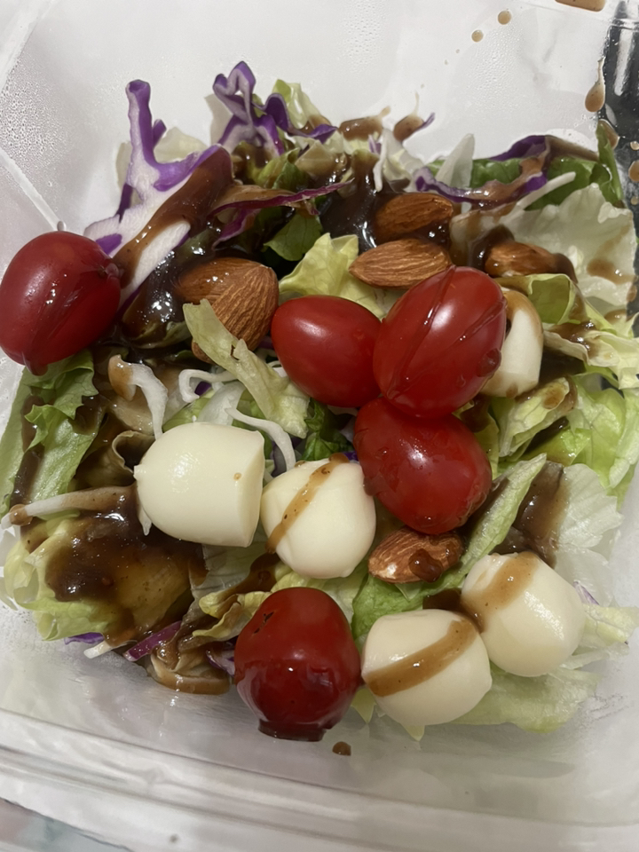 프레시지 토마토 카프레제 샐러드