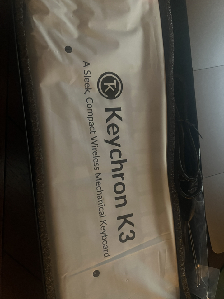 키크론 K3V2 WHITE ED 블루투스 무선 기계식 키보드 갈축