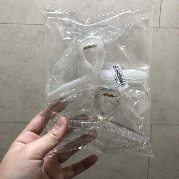 수스다 2종구성 홀로그램 꼬임 집게핀 투명 불투명 오로라빛 헤어집게핌 올림머리집게핀