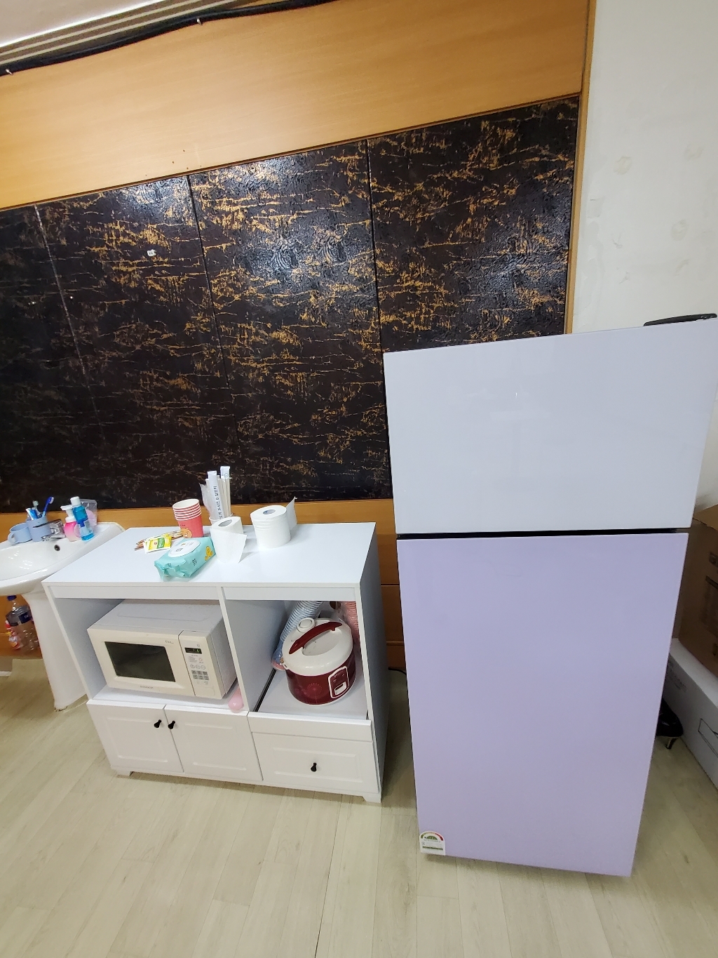 하이얼 글램 글라스 일반형냉장고 방문설치