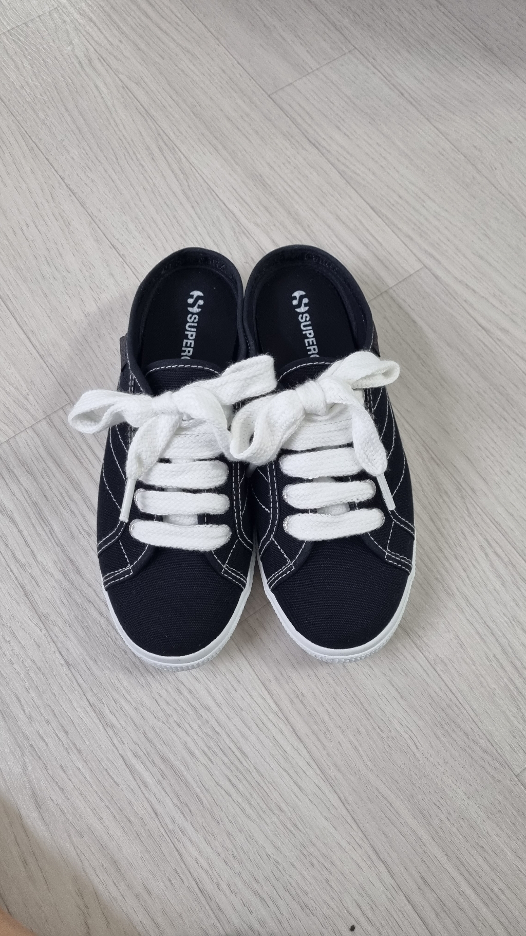 수페르가 CONTRAST STITCHIN 스니커즈 3061 SW951