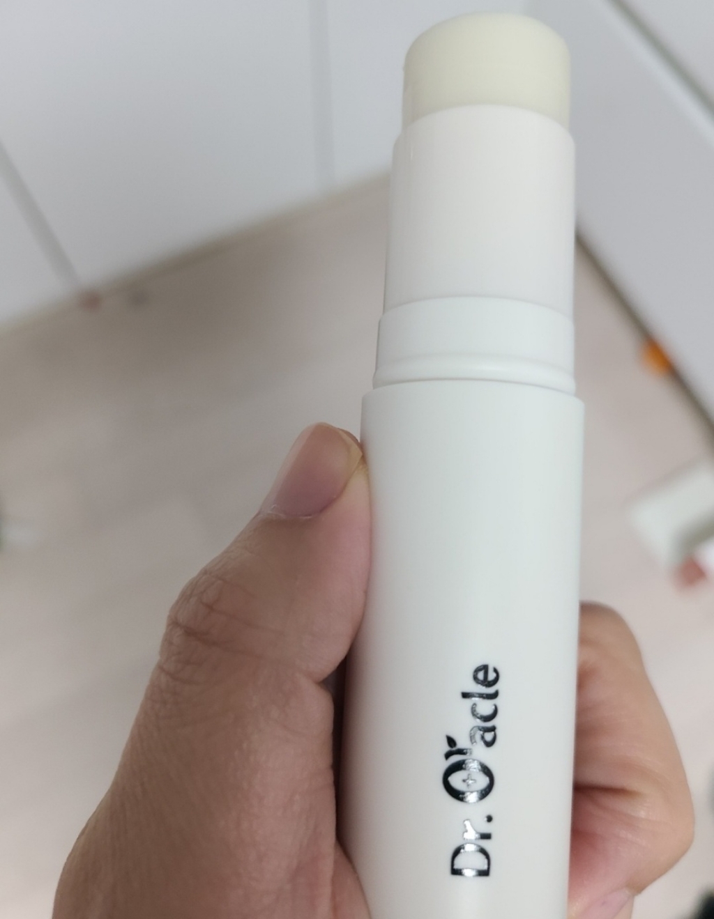 닥터오라클 미백 주름개선 2중기능성 콜라겐 멀티밤 스틱 팔자주름멀티밤 눈가주름개선 멀티밤 목주름 보습멀티밤 물광멀티밤 립밤