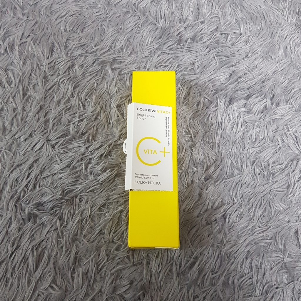 홀리카홀리카 골드키위 비타 C 플러스 브라이트닝 토너