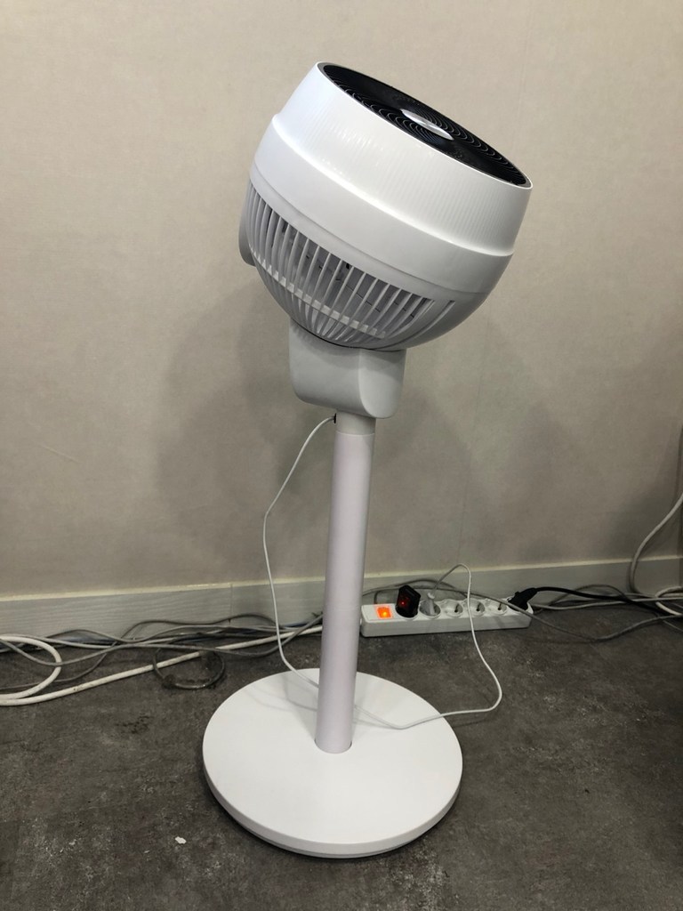 엔뚜마노 360도 스탠드 써큘레이터 리모컨형
