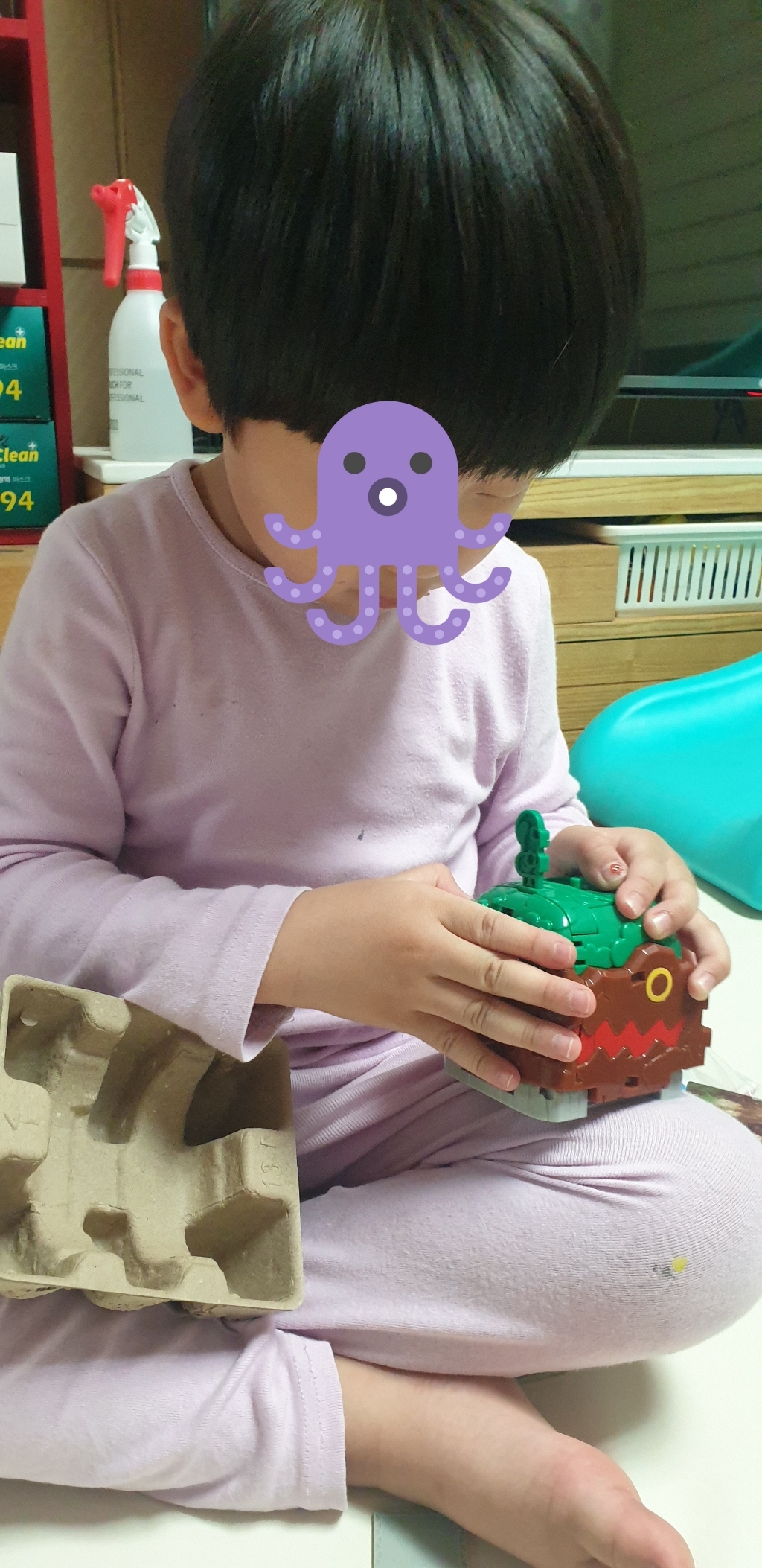 티티체리 후르츠다일과 산길