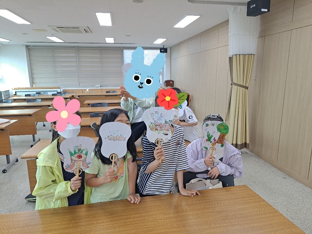 [바이오피스] 시원한 여름나기 준비! 재미 있는 나만의 무지 종이 부채 만들기