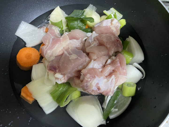 곰곰 안동식 매콤 당면듬뿍 찜닭 리뷰 후기