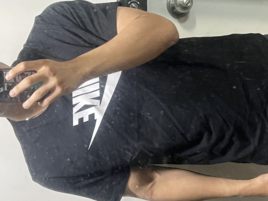나이키 데일리 반팔티 퓨추라 아이콘 책갈피 볼펜