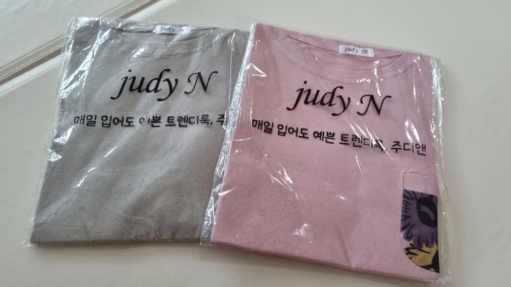 주디앤 여성 여름 유즈 라운드넥 오버핏 반팔 티셔츠 리빙공감