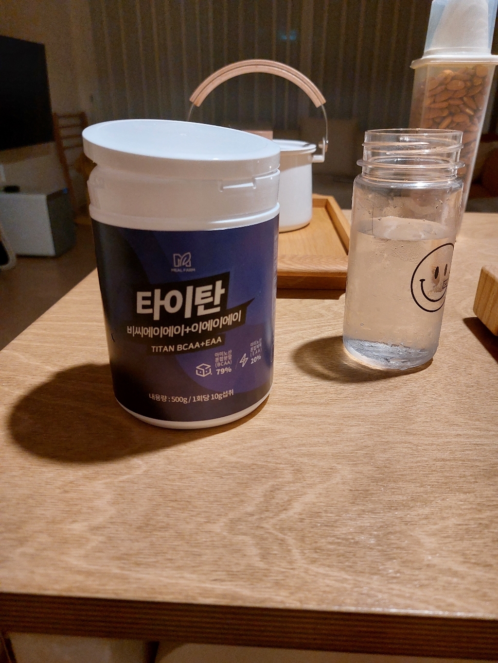 밀팜 타이탄 BCAA EAA 아미노산 헬스보충제