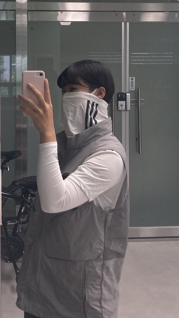 아디다스 넥쿨러 1262