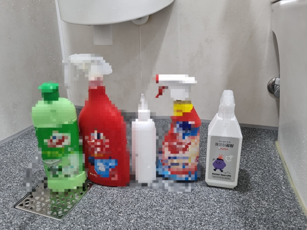청춘생활 깨끗하곰팡 곰팡이제거제