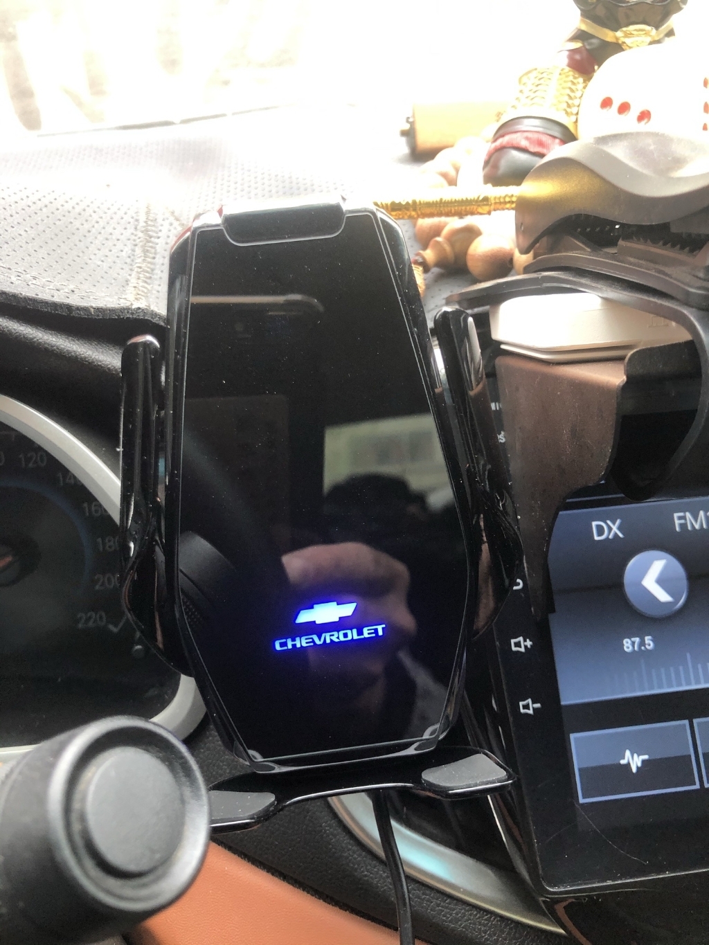 Ecoo caroo 무선충전 핸드폰 거치대 caroo 30 고속충전기 송풍구 거치대 부착형 거치대 USB-C 전원선