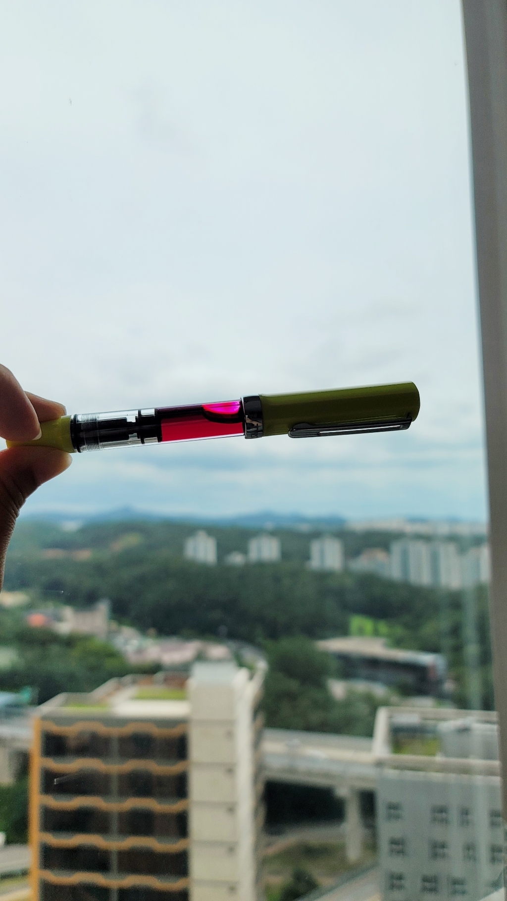 트위스비 에코T 만년필