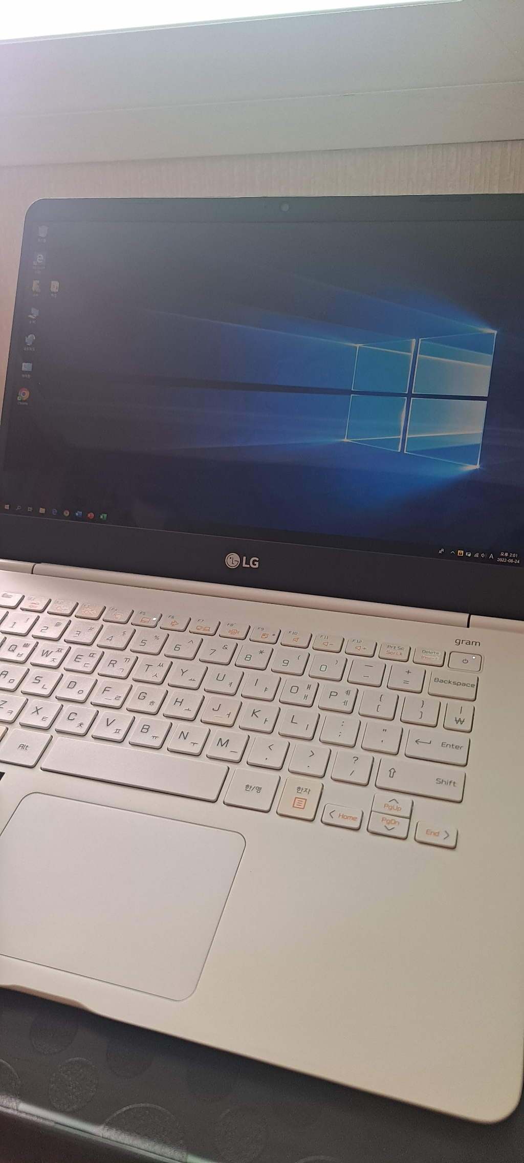 그램 14Z960 I5-6200//2 SSD/HD520/14/WIN10 리뷰 후기