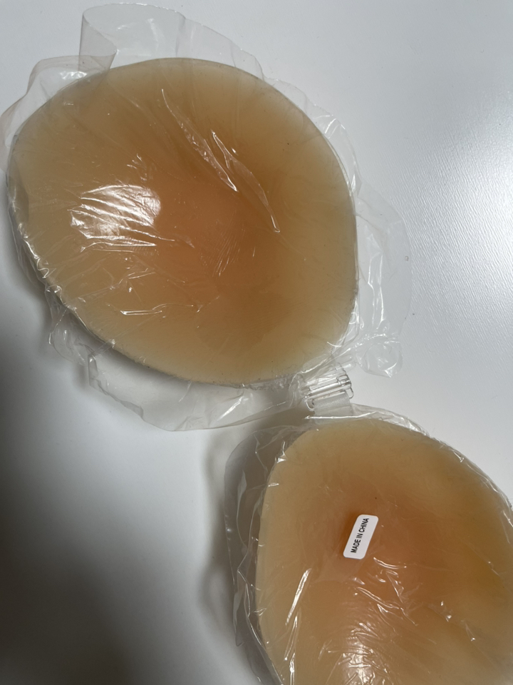 헤링본 실리콘 누드 브라패드 접착식 왕뽕 볼륨업 누드브라 누브라 래쉬가드 수영복 이너 빅사이즈 74